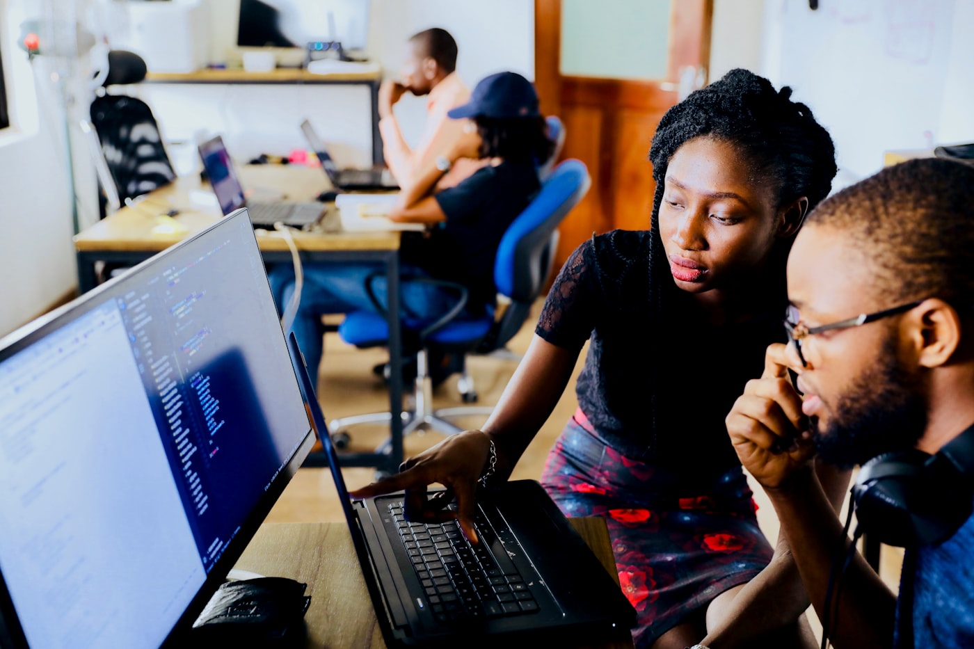 Reviewing an assessment report on screen