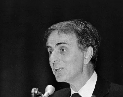 Carl Sagan speaking at Cornell University, photographed around 1987