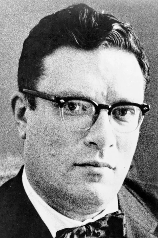 Isaac Asimov photographed in the 1950s