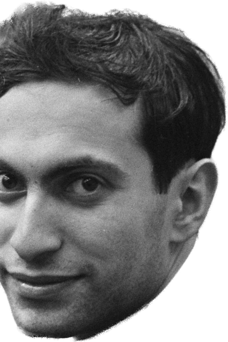Mikhail Tal with the Soviet chess delegation at Schiphol Airport, April 1962