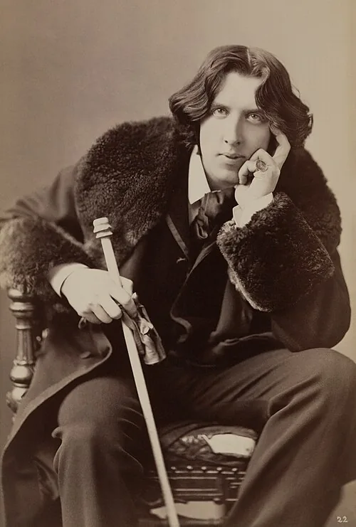 Oscar Wilde, photographed by Napoleon Sarony, 1882
